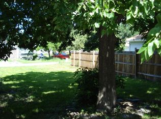 211 S Taylor Ave, Pierre, SD 57501