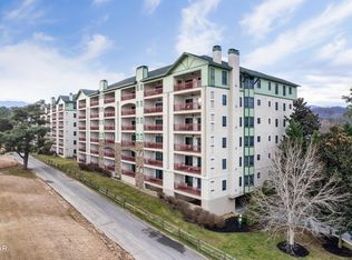 212 Dollywood Ln Unit 247, Pigeon Forge, TN 37863