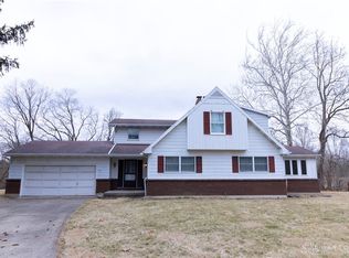 608 Barnhart Rd, Troy, OH 45373