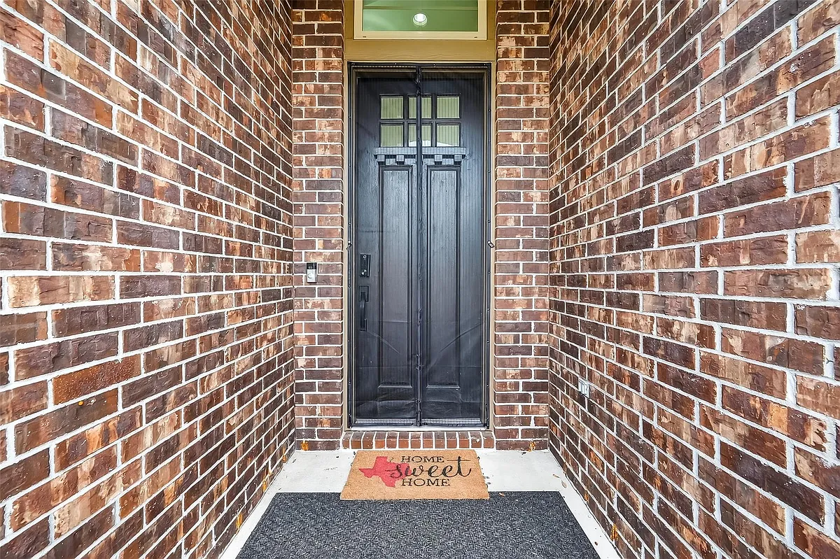 Building Photo - 6515 Sterling Shores Ln