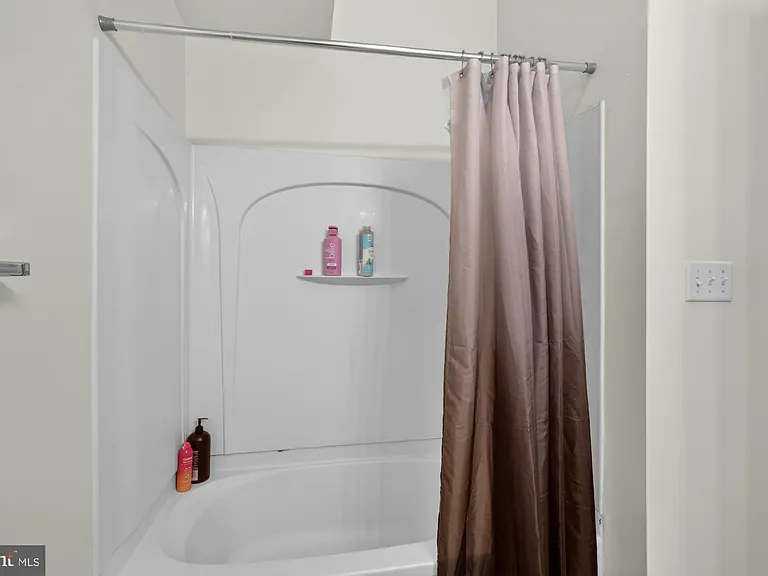 4011 Baring St #6 — Photo 5