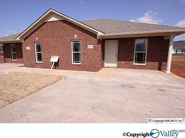 2nd image of 703 Wall Rd