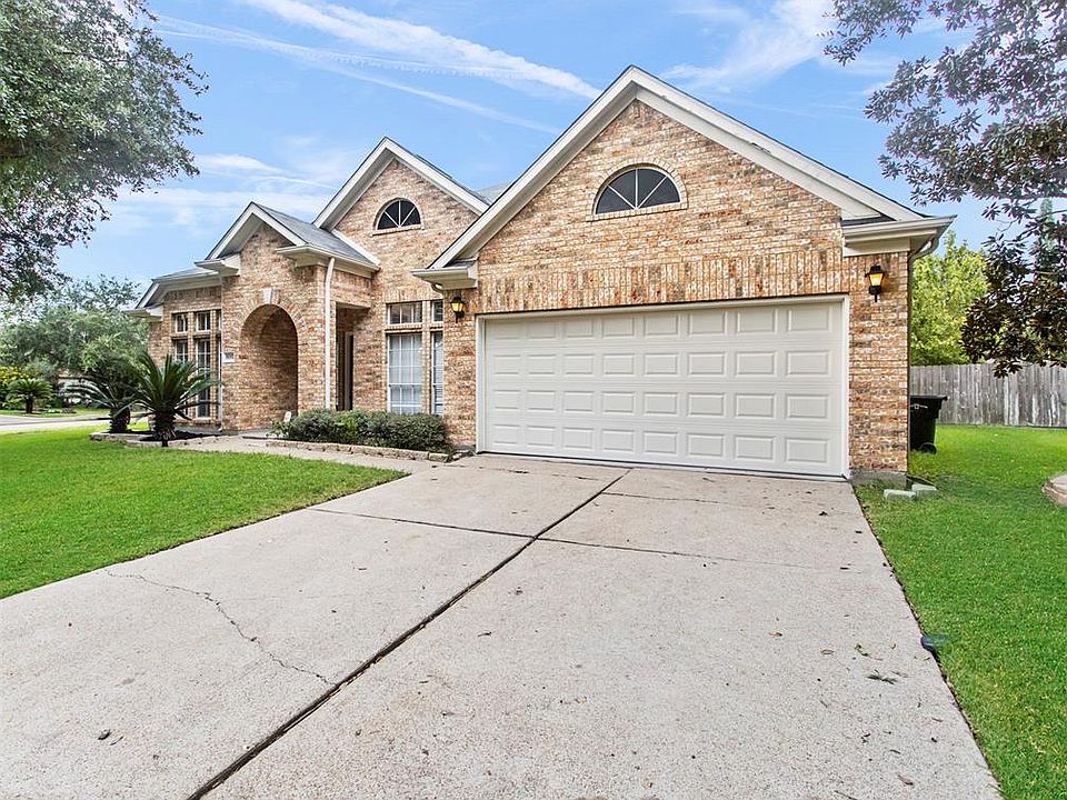 1st image of 15310 Peachwood Hollow Ln