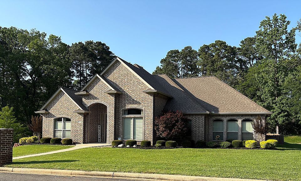 1st image of 130 Wulf Creek Dr