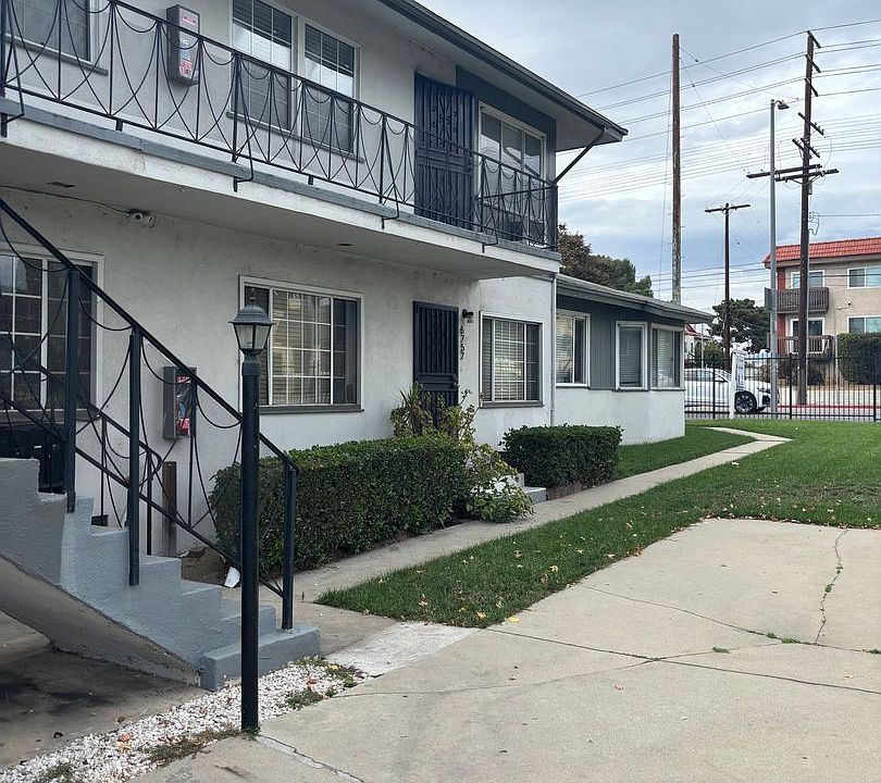 1st image of 6761 Atoll Ave