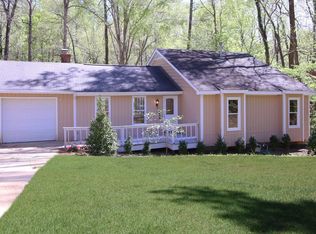 4906 Connell Dr, Raleigh, NC 27612