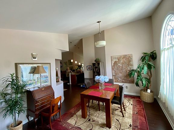 5th image of 105 Venable Ln