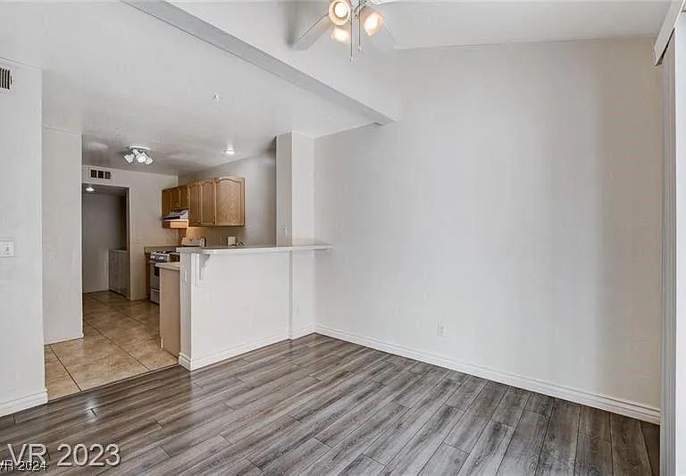 8429 Sewards Bluff Ave — Photo 10