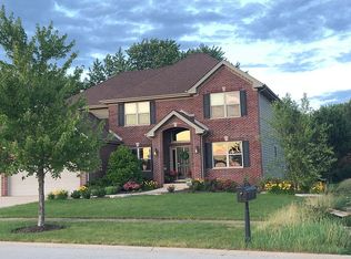 21027 S Lakewoods Ln, Shorewood, IL 60404