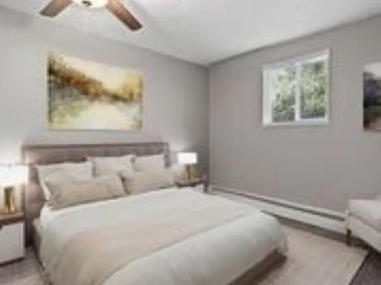 Cresta Run Apartments — Photo 14