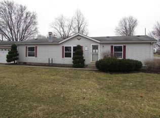 200 E Owen St, Ridge Farm, IL 61870