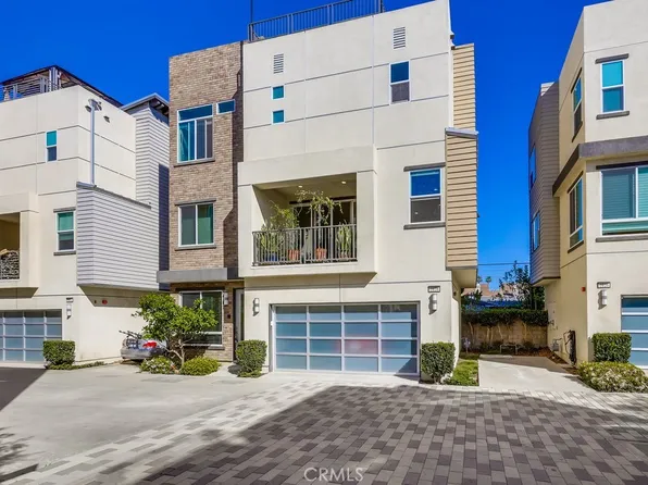 2128 Celeste Way, Costa Mesa, CA 92627