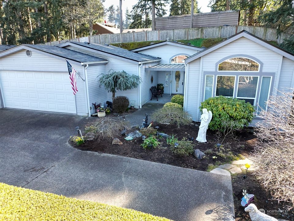 1st image of 9122 58th Avenue E