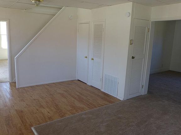 2nd image of 110 East St