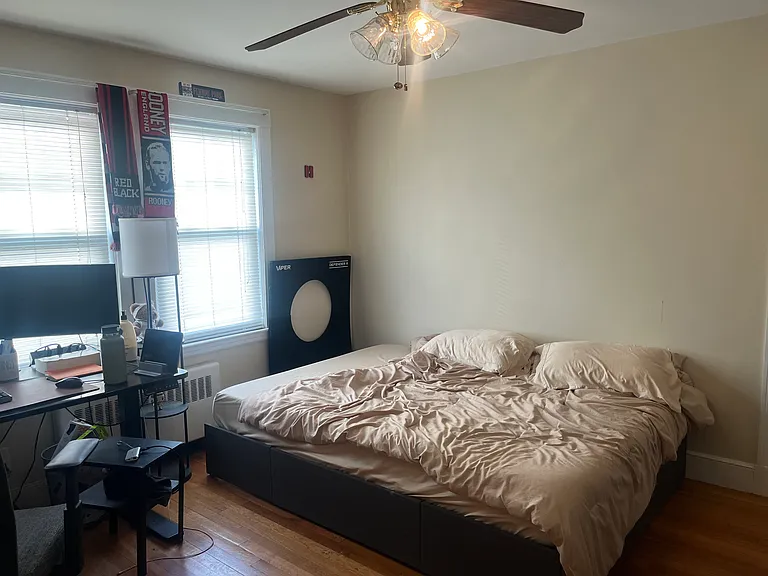 86 Burnham St #1 — Photo 10