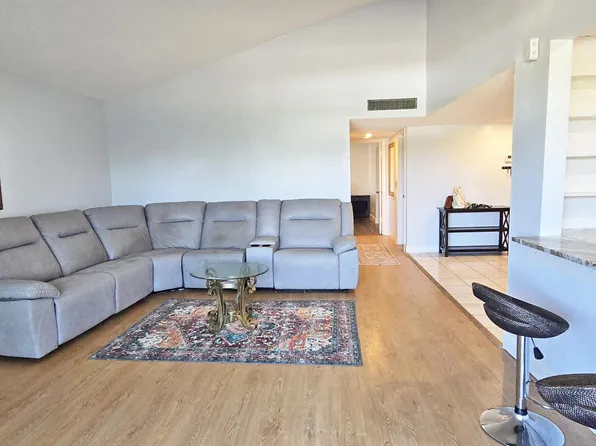 2601 Boundbrook Boulevard #206, Palm Springs, FL 33406