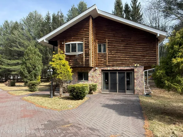 1441 Ulster Heights Road, Ellenville, NY 12428