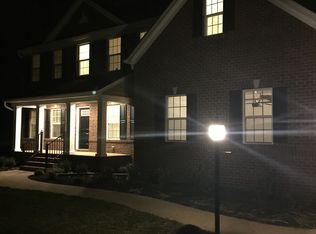 9640 Landcastle Dr, Ashland, VA 23005