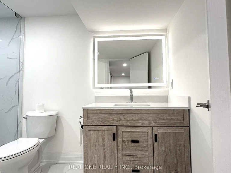 57 James Gray Dr #LOWER — Photo 7