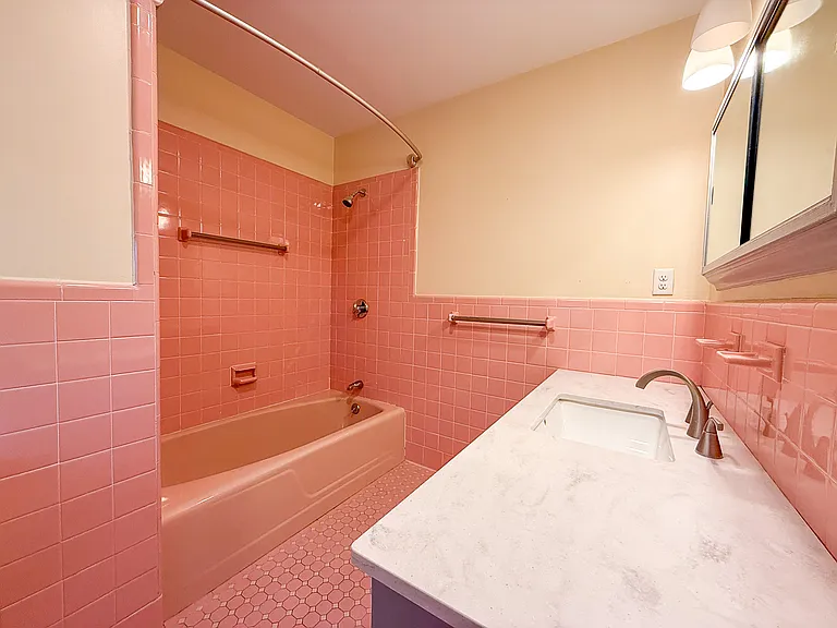 380 Gibbs Ave — Photo 20
