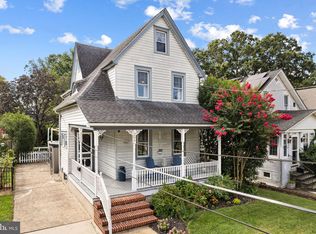 206 Chestnut St, Audubon, NJ 08106