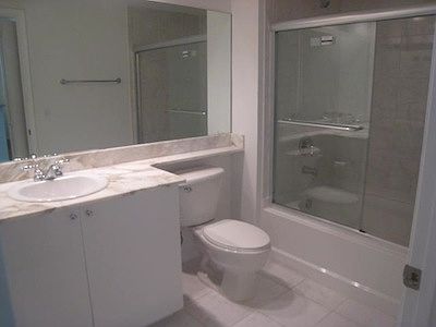 5th image of 18800 NE 29th Ave APT 929