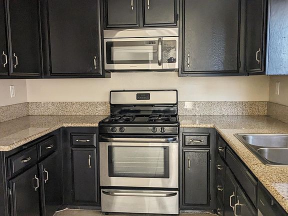 4th image of 2046 S Bon View Ave APT C
