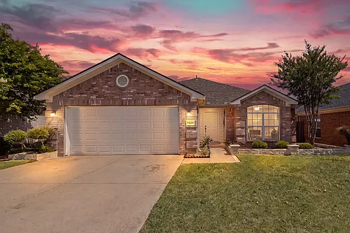 7229 Specklebelly Ln Photo 1
