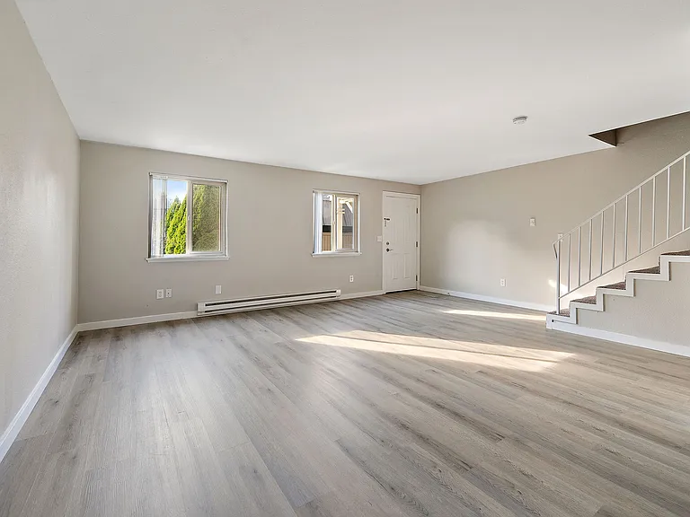Brittany House Apartments — Photo 55