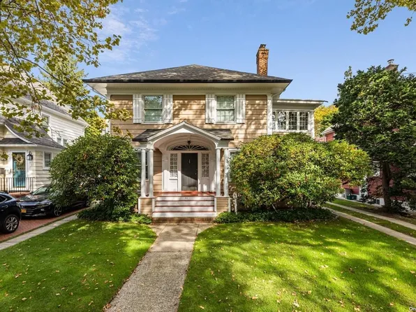 53 Ontario Road, Bellerose Village, NY 11001