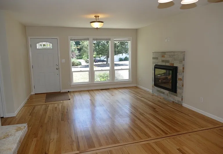 10851 SE Garrett Dr — Photo 5