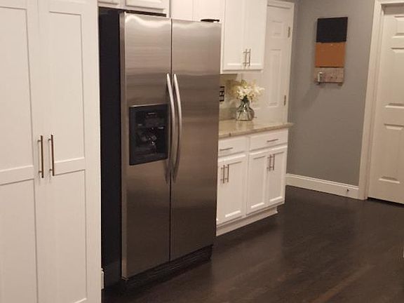 5th image of 2901 Tanager Ave
