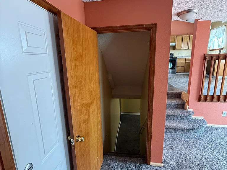 5053 Deephaven Ct — Photo 18