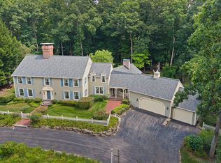 43 Pheasant Run, Bedford, NH 03110