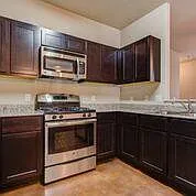 124 Ashley Dr — Photo 3