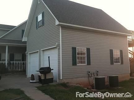 Garage Apartment
						:
						Apartment has Kitchen with appliances and 3/4 bath.