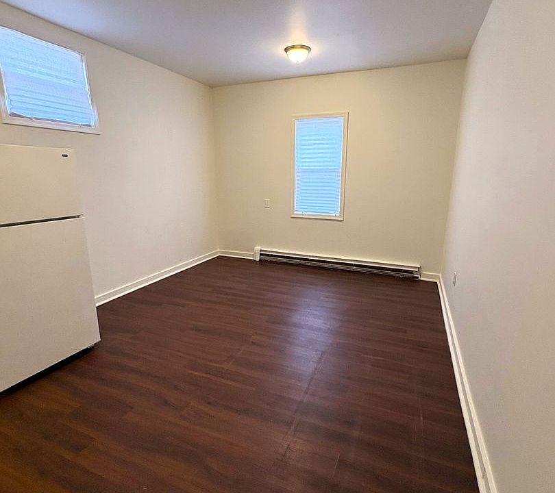 2nd image of 622 Dekalb St #1D
