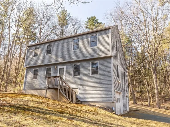 665 Federal St, Belchertown, MA 01007