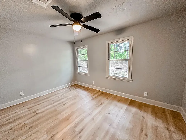 11340 Highway 12 E — Photo 10
