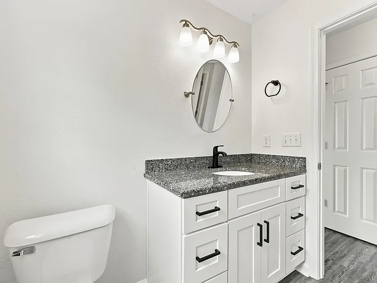 1306 Jessica St — Photo 15