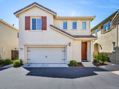 749 Equinox Loop, Lincoln, CA, 95648