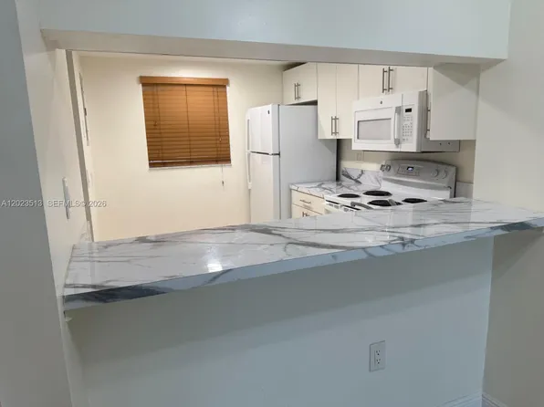 19701 SW 114th Ave APT 366, Miami, FL 33157