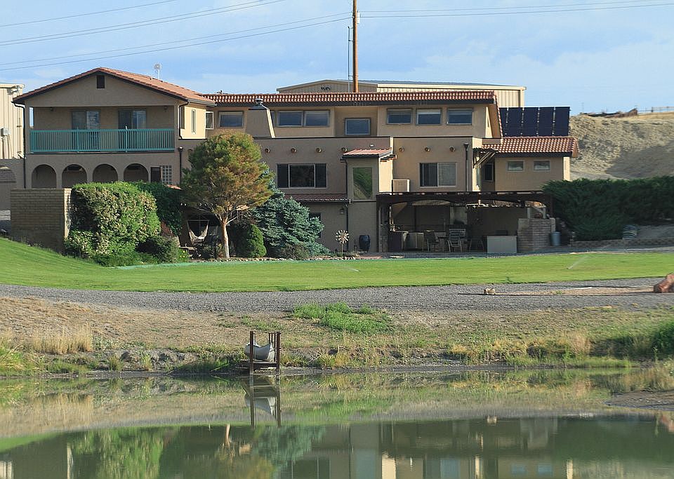 3800sqft 4 bd/3ba 15 acres 