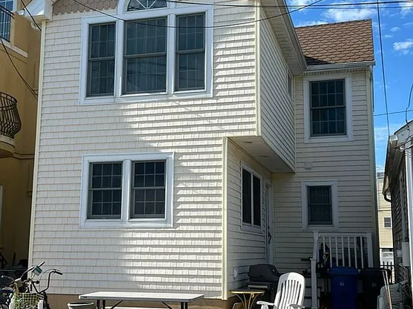46 W Rutherford Ln, Lavallette, NJ 08735