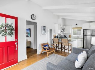 110 1/2 Pearl Ave, Newport Beach, CA 92662