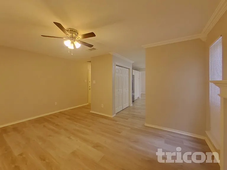 6729 Daffodil Ct — Photo 18