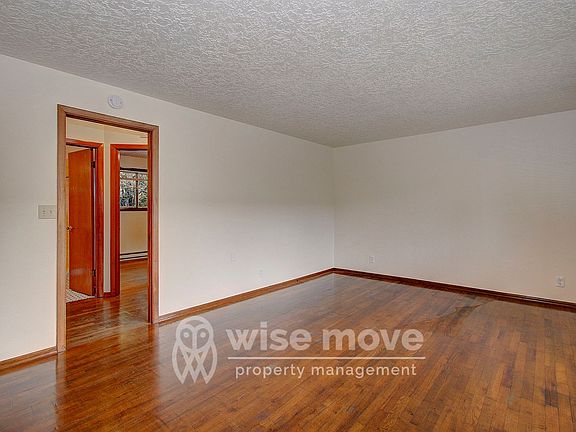 5th image of 2605 E Mill Plain Blvd Unit 4