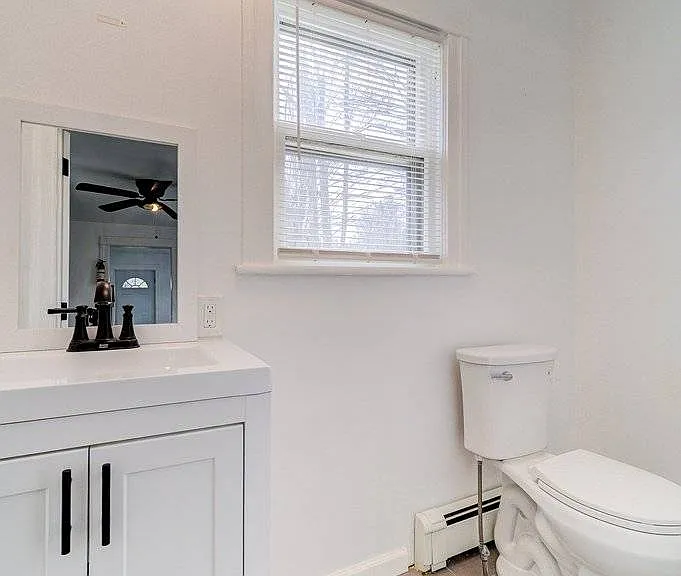 6 Elm St — Photo 10