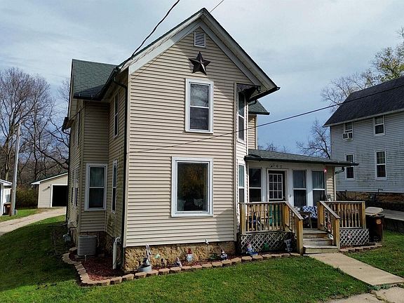 2nd image of 107 N Strickler Ave