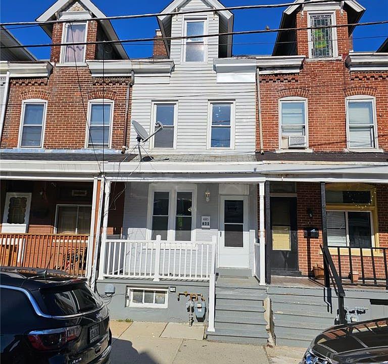 1st image of 631 N New St